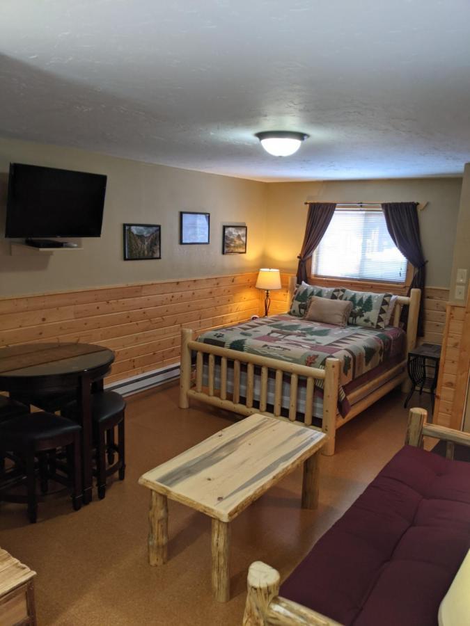 9 Bar W Cabins West Yellowstone Luaran gambar