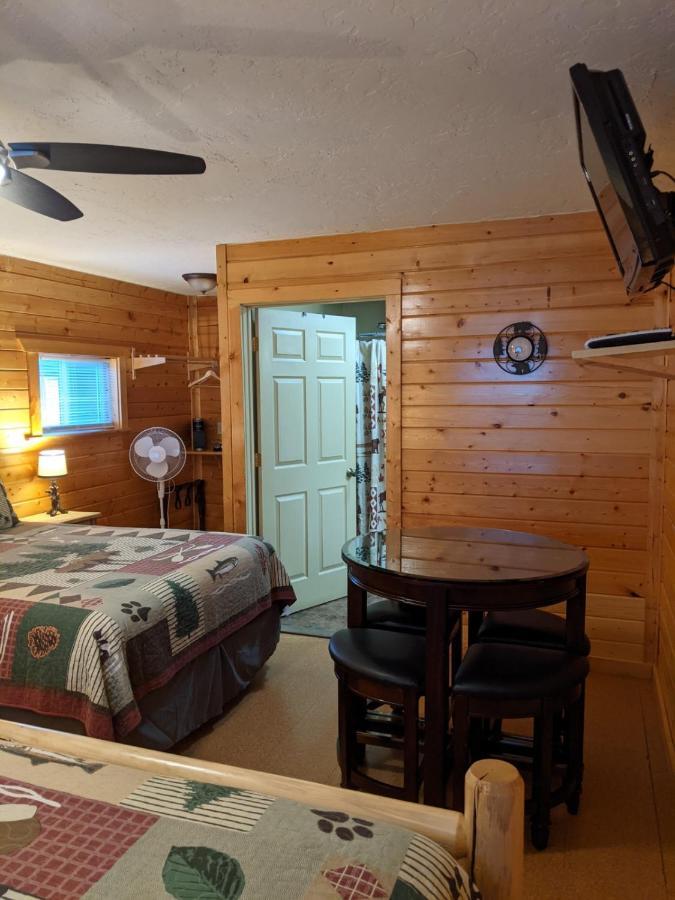 9 Bar W Cabins West Yellowstone Luaran gambar